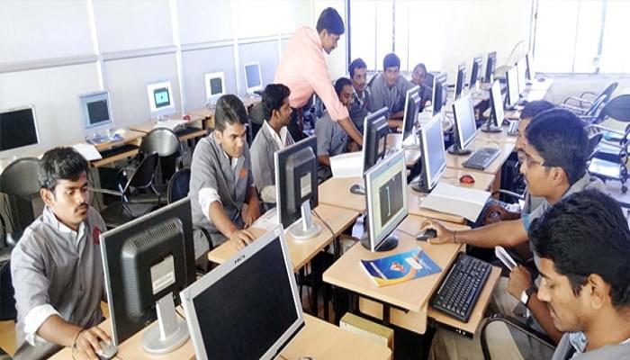 Maharaja Prithvi Engineering College Coimbatore Labs and Library photo 1